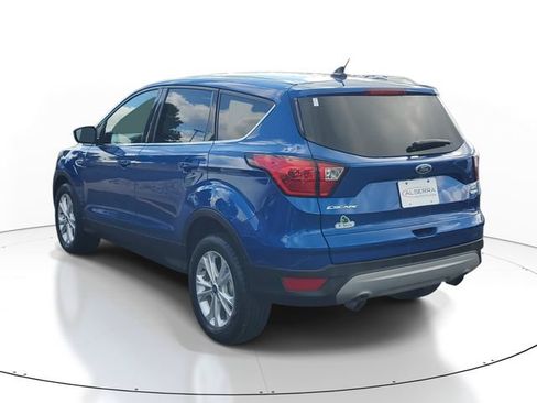 Used 2019 Ford Escape SE AWD/4WD image 3