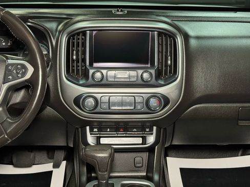 Used 2016 Chevrolet Colorado LT w/ LT Convenience Package image 28