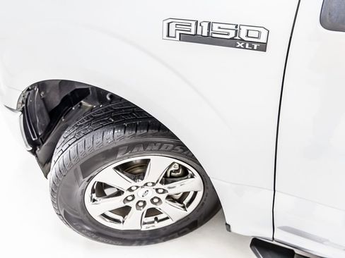 Used 2020 Ford F150 XLT w/ Equipment Group 302A Luxury RWD image 12