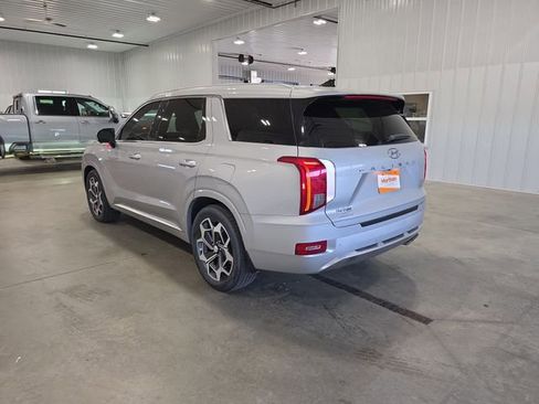 Used 2021 Hyundai Palisade Calligraphy w/ Cargo Package FWD image 6