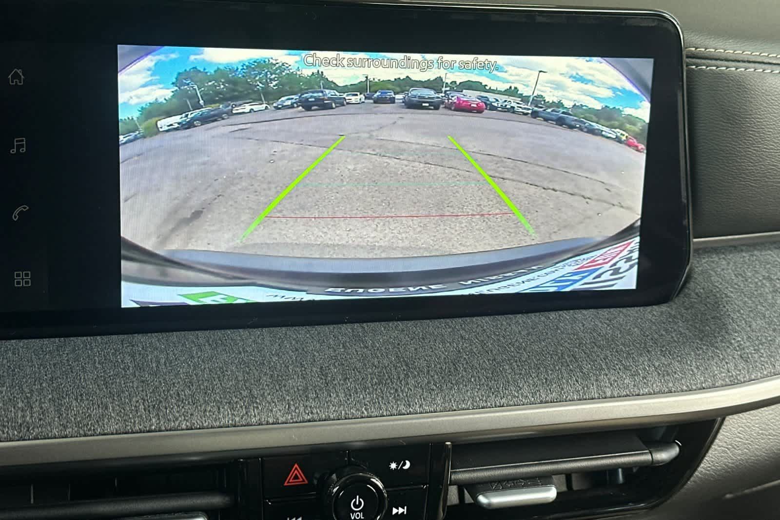 New 2026 Nissan Kicks SV w/ Interior Electronics Package AWD/4WD image 19