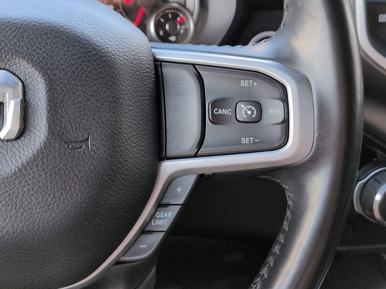 Used 2021 RAM 1500 Big Horn AWD/4WD image 26