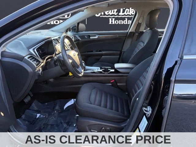 Used 2016 Ford Fusion SE AWD/4WD image 10