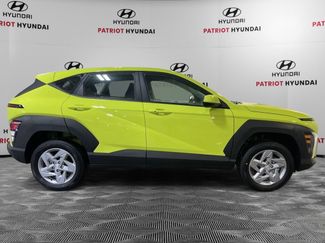 New 2026 Hyundai Kona SE AWD/4WD video 3