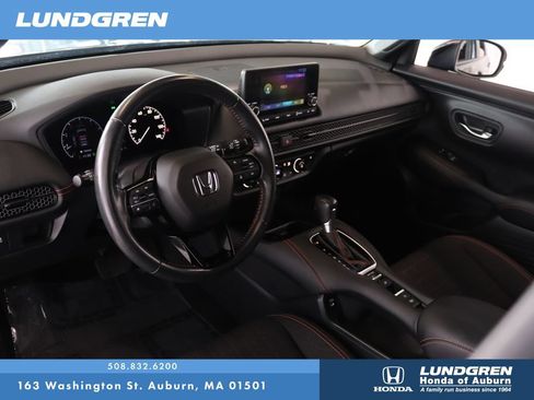 Used 2024 Honda HR-V Sport image 8