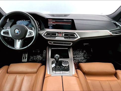 Used 2021 BMW X5 M50i w/ Premium Package AWD/4WD image 18