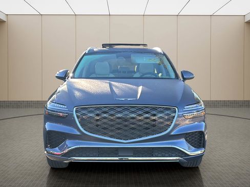 Certified 2026 Genesis GV70 2.5T Select image 8