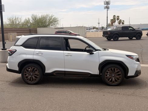 Used 2025 Subaru Forester Sport AWD/4WD image 6