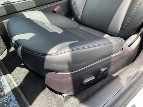 Used 2022 Tesla Model 3 RWD image 16