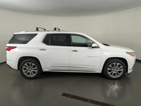 Used 2018 Chevrolet Traverse Premier w/ LPO, 'HIT The Road' Package AWD/4WD image 8