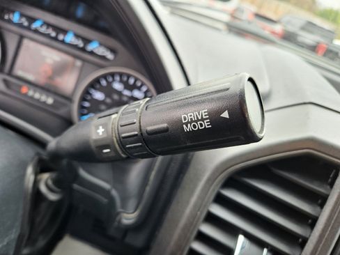 Used 2022 Ford F250 XL w/ STX Appearance Package image 26