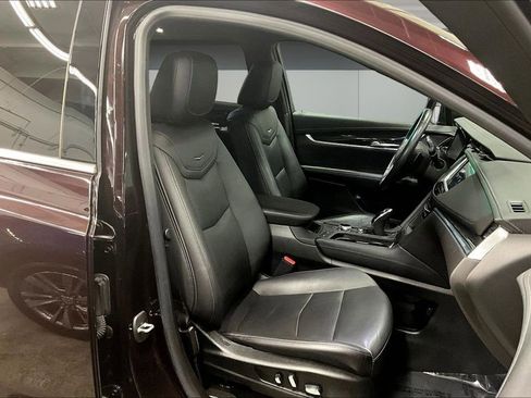 Used 2021 Cadillac XT5 Premium Luxury AWD/4WD image 29