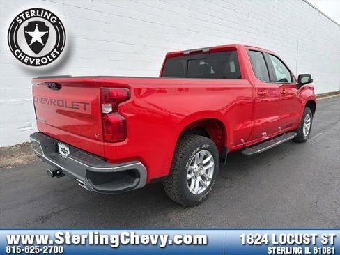 Used 2022 Chevrolet Silverado 1500 LT w/ Z71 Off-Road Package image 5