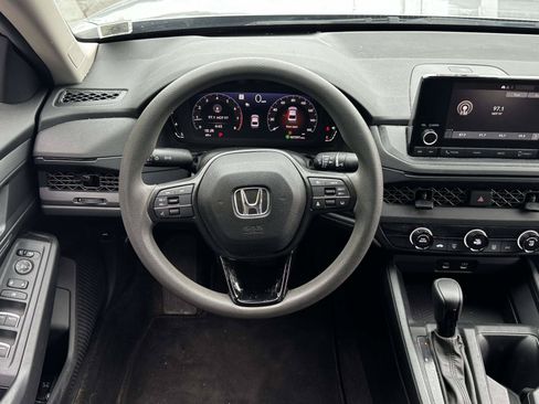 Used 2023 Honda Accord LX image 15