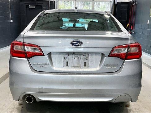 Used 2017 Subaru Legacy 2.5i Limited image 3