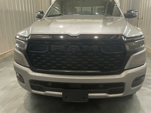 Used 2025 RAM 1500 Big Horn AWD/4WD image 5