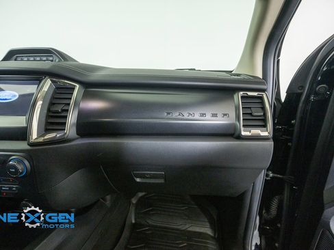 Used 2023 Ford Ranger Lariat w/ Tremor Off-Road Package AWD/4WD image 42