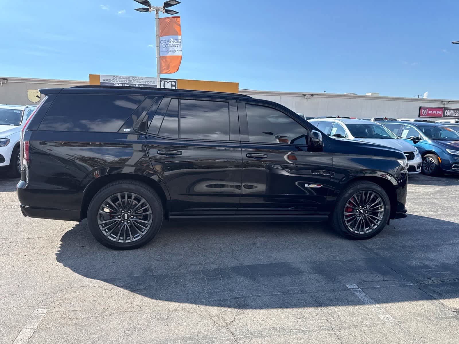 Used 2023 Cadillac Escalade V AWD/4WD image 9