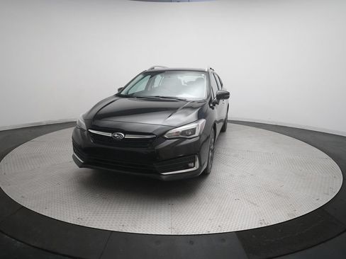 Used 2021 Subaru Impreza 2.0i Limited w/ Popular Package #2 AWD/4WD image 12