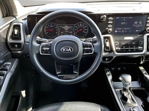 Used 2021 Kia Sorento S image 10