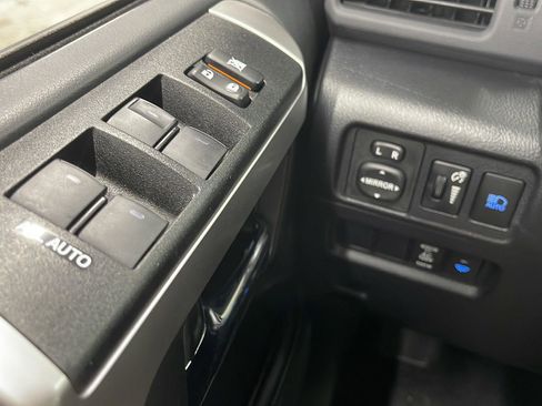 Used 2024 Toyota 4Runner SR5 Premium image 13