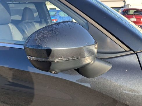 Used 2024 Mitsubishi Outlander SEL image 12