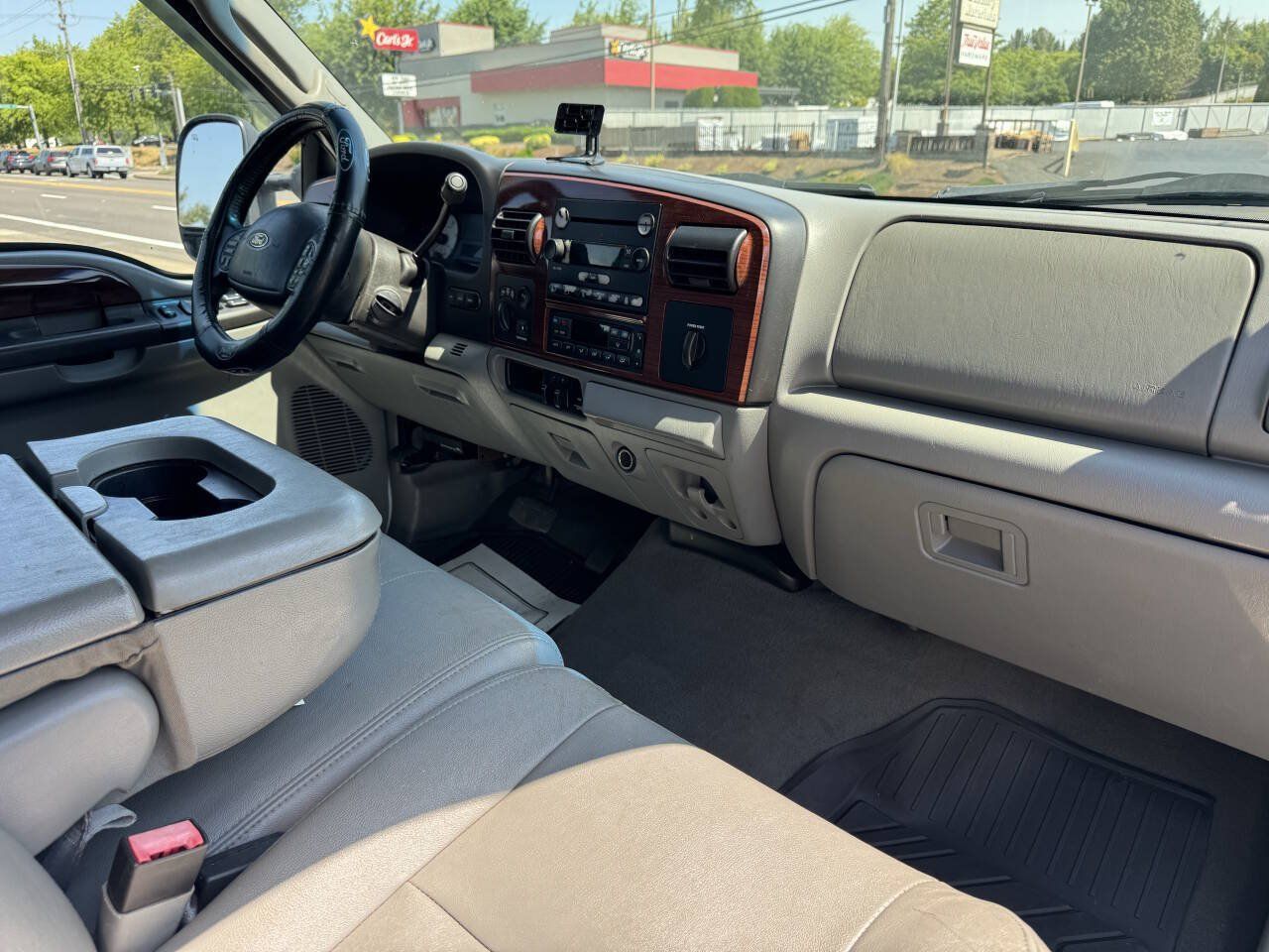 Used 2005 Ford F250 Lariat AWD/4WD image 8