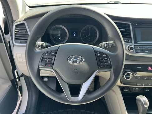 Used 2016 Hyundai Tucson SE w/ Option Group 02 FWD image 32