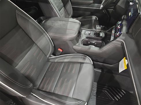 New 2026 GMC Sierra 1500 AT4X w/ AT4X AEV Edition image 10