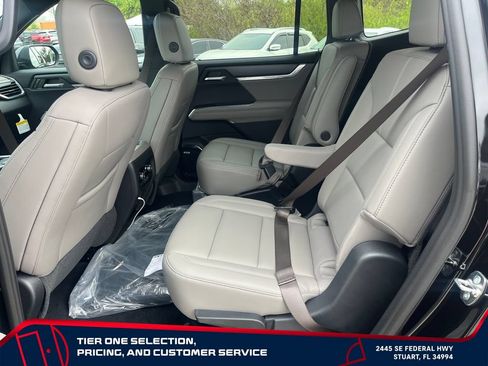 New 2026 GMC Acadia Elevation w/ Black Edition FWD image 11