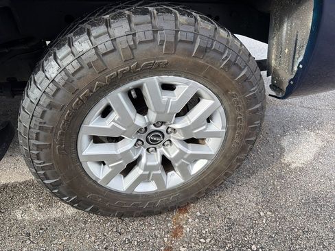 Used 2022 Nissan Frontier SV image 29