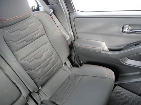 Used 2024 Nissan Frontier Pro-X w/ Pro Convenience Package image 14