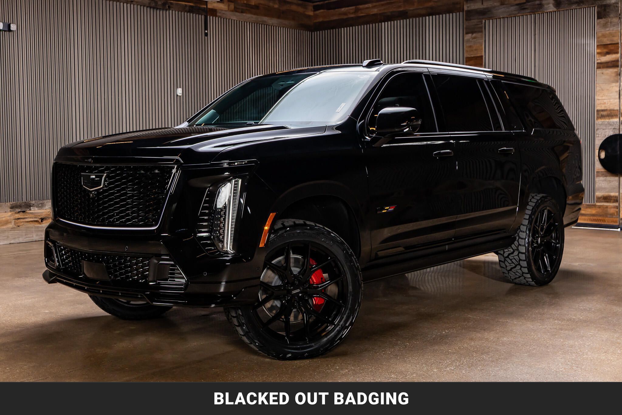 Used 2026 Cadillac Escalade ESV V w/ LPO, ONYX Package AWD/4WD image 5
