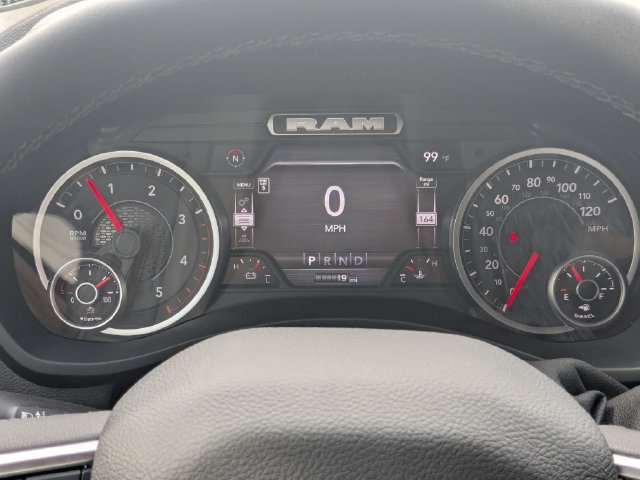 New 2026 RAM 3500 Big Horn AWD/4WD image 37