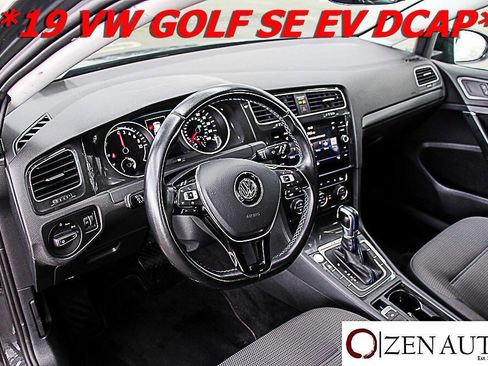 Used 2019 Volkswagen e-Golf SE w/ Driver Assistance Package image 24