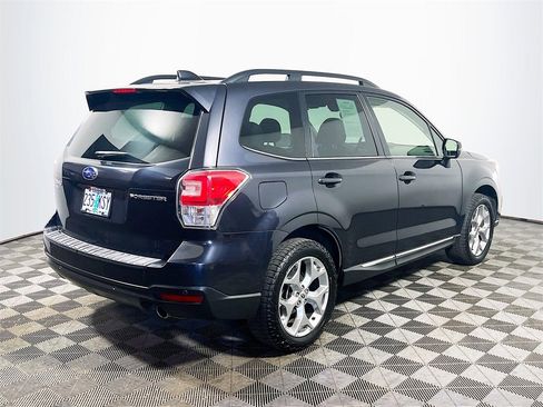 Used 2018 Subaru Forester 2.5i Touring w/ Popular Package #3B image 8