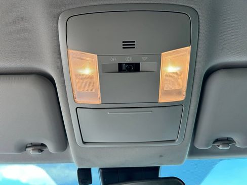 Used 2018 Toyota RAV4 LE w/ All Weather Liner Package AWD/4WD image 20