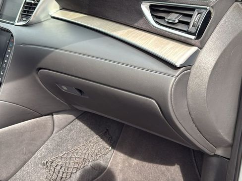 Used 2023 INFINITI QX50 Sensory w/ Accent Package image 12