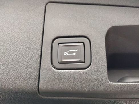 Used 2021 Cadillac XT5 Premium Luxury image 42