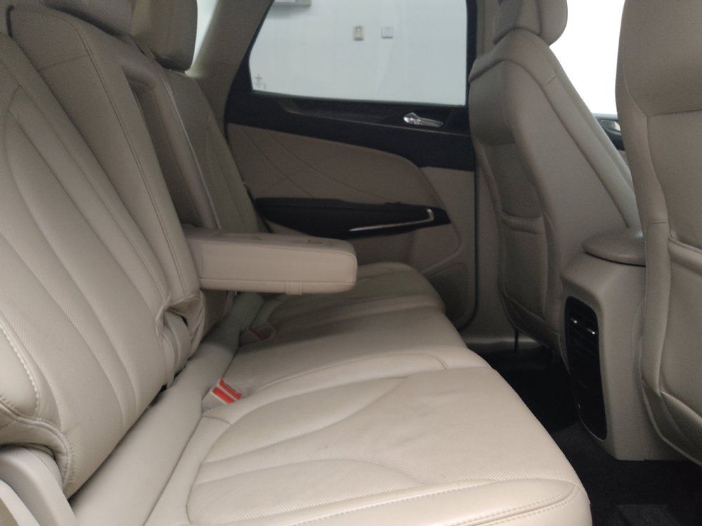 Used 2017 Lincoln MKC Reserve FWD image 19