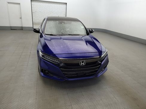 Used 2022 Honda Accord Sport image 14