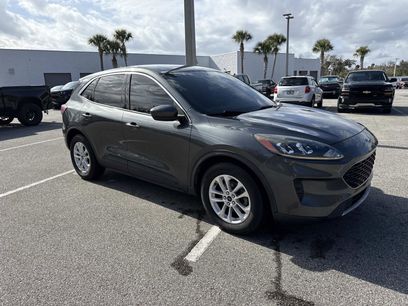 Used 2020 Ford Escape SE
