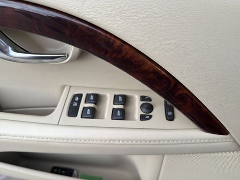 Used 2013 Volvo XC70 T6 image 64