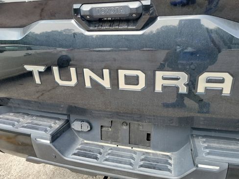 Used 2022 Toyota Tundra Platinum RWD image 8