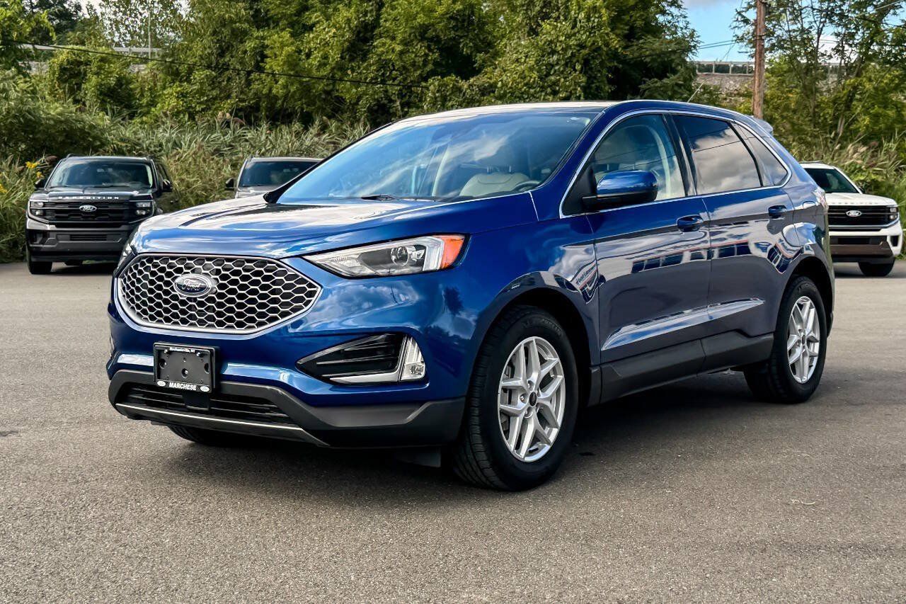 Used 2024 Ford Edge SEL w/ Convenience Package AWD/4WD image 7