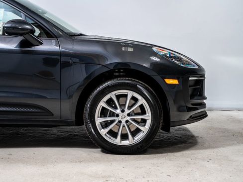 New 2026 Porsche Macan AWD/4WD image 12