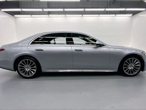 Certified 2022 Mercedes-Benz S 500 4MATIC image 5