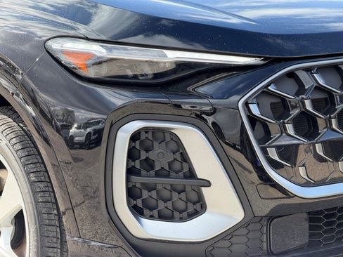 New 2025 Audi Q5 Premium Plus image 3