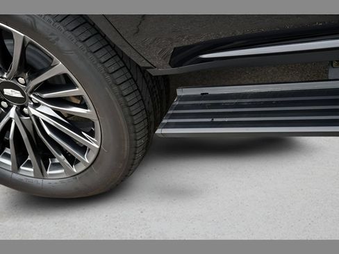 Used 2025 Cadillac Escalade Sport Platinum w/ LPO, Floor Liner Package AWD/4WD image 30