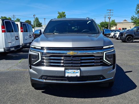New 2026 Chevrolet Tahoe Premier AWD/4WD image 2